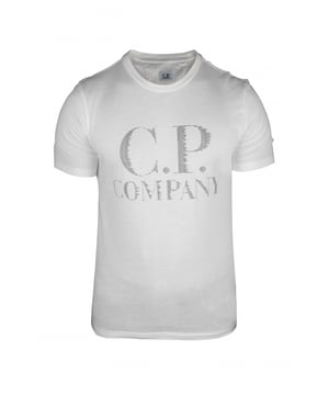 C.P. Bedrijfs T-shirt van wit katoen. Grote C.P. Bedrijfslogo in zwarte schrijfprint.Ronde kraag.Korte mouwen.100% katoen.