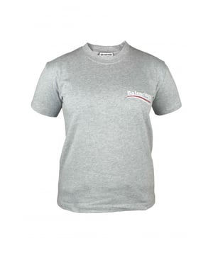 Camiseta gris de Balenciaga.Logotipo Balenciaga blanco bordado en el pecho.Modelo oversize.Manga corta.Logotipo blanco bordado en la espalda.Cuello redondo.100% algodón.
