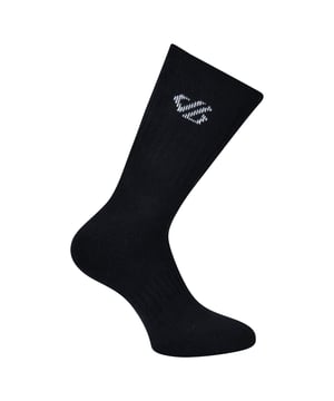 Dare 2b Essentials Sportsokken. Een 3-pack enkellange sportsokken. Katoenmix stretchconstructie met een badstof zool voor extra comfort en vochtregulatie. Materiaal: 70% Katoen, 25% Polyester, 3% Elastodien, 2% Elastaan. Ref: DUH316800.