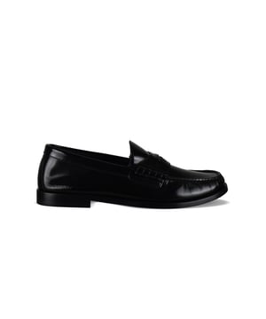 Rupert Burberry-loafers van glanzend zwart leer.Bovenwerk met leren band.Zilveren logomuntje.Burberry-logo in reliëf op de hiel.Hakhoogte: 2,5 cm.Gomzool uit één stuk.Gemaakt in Italië.