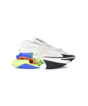 Balmain Unicorn-sneakers van leer en wit neopreen.Veelkleurige hak: blauw, geel, groen, rood.Reliëflogo op de bovenkant.Leeuwenkop drukknoopsluiting aan de bovenkant.Zwart metalen logo in reliëf op de tong.Logo in reliëf op de zichtbare zijkant.Witte en zwarte zool met dik platform.Witte vetersluiting.