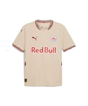 PRODUCT STORY: Gear up and show your allegiance to FC Red Bull Salzburg with the official 24/25 Third Jersey. Designed for performance, it features moisture-wicking dryCELL tech and strategically placed mesh inserts to keep you feeling cool and comfortable. FEATURES & BENEFITS: dryCELL: Performance technology designed to wick moisture from the body and keep you free of sweat during exercise; As part of the RE:FIBRE program, this garment is made of at least 95% recycled material from textile waste and other used materials. DETAILS: Regular fit; 170 gsm, Jacquard; Mesh inserts; Crew neck; Short sleeves; Official team branding.  Our model is 189 cm tall and is wearing size M UK.