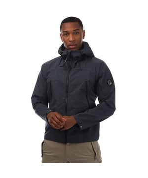 Heren C.P. Company Pro-Tek Hooded Jacket in navy.- Verstelbare capuchon.- Volledige ritssluiting.- Ritszakken aan de voorkant.- Verstelbare manchetten en zoom.- Lensdetail.- Regular fit.- 100% Polyester.- Ref: 18CMOW006A891
