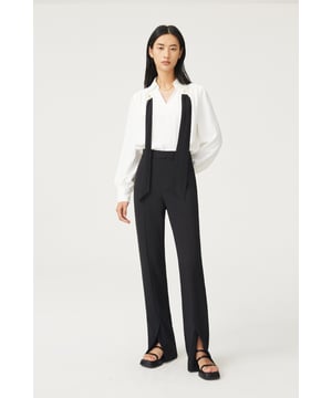 Pantalones de traje a medida tridimensionales, limpios, rectos y elegantes. Diseño de solapa cómodo y fácil de llevar, pantalones rectos sencillos, buena sensación general. Representa la nueva era de la suavidad y la resistencia femeninas.