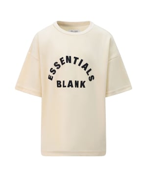 Blank Essentials Juniors Regular-Fit T-Shirt.- Crewneck.- Short sleeves.- Straight hem.- Printed logo.- Regular fit. Material: 70% Polyester, 30% Cotton. Ref: BEKIDS002S.