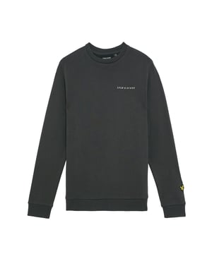 Lyle en Scott Juniors Script Crewneck Sweatshirt. Ons klassieke sweatshirt met ronde hals van katoenen jersey voor kinderen heeft een update gekregen met ons geborduurde Lyle and Scott-logo in een scriptlettertype. We hebben de rest simpel gehouden met een relaxte pasvorm en minimale details.- Ronde hals.- Handtekeninglogo op linkermouw.- Lyle and Scott geborduurd logo in scriptlettertype. Materiaal: 100% katoen. Ref: MLB2019VW635.