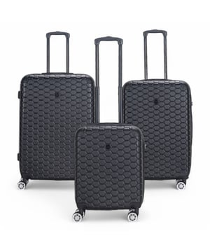 Diseñado para el viajero moderno, este equipaje rígido expandible ofrece un equilibrio perfecto entre durabilidad, seguridad y espacio adicional. Ya sea que vuele por negocios o placer, estos elegantes estuches están diseñados para proporcionar un movimiento suave y fácil, manteniendo sus pertenencias seguras. Características: • Diseño rígido duradero: exterior sólido y resistente a los impactos para proteger su equipaje de golpes e impactos durante sus viajes. • Almacenamiento expandible: agregue hasta un 20% más de espacio con la cremallera de expansión, perfecta para empacar artículos adicionales o recuerdos. • Cerradura de combinación integrada: la cerradura incorporada que cumple con las normas de la TSA garantiza que su equipaje permanezca seguro y de fácil acceso para la seguridad del aeropuerto. • Sistema giratorio de 8 ruedas: el diseño dual de 4 ruedas permite una rotación suave de 360°, lo que hace que maniobrar su equipaje sea muy fácil. Tamaño y especificaciones: • Cabina: 55 x 40 x 20 cm | Peso: 2,9 kg | Capacidad: 37 L • Mediano: 73 x 47 x 25 cm | Peso: 3,7 kg | Capacidad: 72L • Grande: 78 x 52 x 28 cm | Peso: 4,3 kg | Capacidad: 96L • Extra grande: 87 x 57 x 34 cm | Peso: 5,2 kg | Capacidad: 135L NOTA: Estas maletas se venden individualmente, no como un conjunto, así que seleccione su tamaño preferido antes de realizar el pedido.