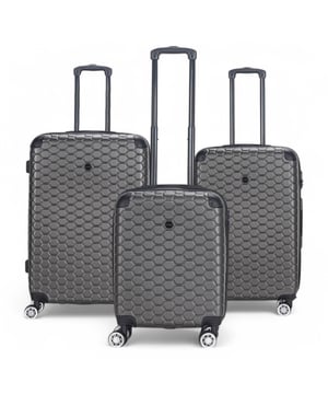 Diseñado para el viajero moderno, este equipaje rígido expandible ofrece un equilibrio perfecto entre durabilidad, seguridad y espacio adicional. Ya sea que vuele por negocios o placer, estos elegantes estuches están diseñados para proporcionar un movimiento suave y fácil, manteniendo sus pertenencias seguras. Características: • Diseño rígido duradero: exterior sólido y resistente a los impactos para proteger su equipaje de golpes e impactos durante sus viajes. • Almacenamiento expandible: agregue hasta un 20% más de espacio con la cremallera de expansión, perfecta para empacar artículos adicionales o recuerdos. • Cerradura de combinación integrada: la cerradura incorporada que cumple con las normas de la TSA garantiza que su equipaje permanezca seguro y de fácil acceso para la seguridad del aeropuerto. • Sistema giratorio de 8 ruedas: el diseño dual de 4 ruedas permite una rotación suave de 360°, lo que hace que maniobrar su equipaje sea muy fácil. Tamaño y especificaciones: • Cabina: 55 x 40 x 20 cm | Peso: 2,9 kg | Capacidad: 37 L • Mediano: 73 x 47 x 25 cm | Peso: 3,7 kg | Capacidad: 72L • Grande: 78 x 52 x 28 cm | Peso: 4,3 kg | Capacidad: 96L • Extra grande: 87 x 57 x 34 cm | Peso: 5,2 kg | Capacidad: 135L NOTA: Estas maletas se venden individualmente, no como un conjunto, así que seleccione su tamaño preferido antes de realizar el pedido.