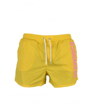Shorts de baño amarillos en nylon Dsquared2.Logotipo impreso en el lado rosa.Bolsillos con aberturas laterales.Cintura elástica con cordón interior.Cordón de ajuste blanco.Forro de malla.Composición: 92% poliamida - 8% elastán.Made in Italy.