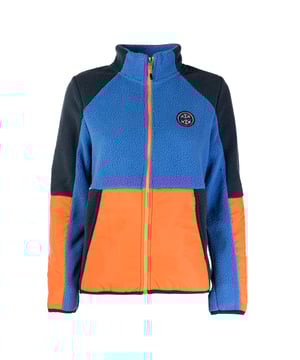 De dames sweatshirts van SCUOLA NAUTICA ITALIANA combineren comfort en stijl, geïnspireerd door de allure van de maritieme wereld. Ze zijn perfect voor in de vrije tijd en gemaakt van kwaliteitsmaterialen om zachtheid en functionaliteit te garanderen. De zorgvuldige details en het moderne ontwerp maken ze ideaal voor een casual maar verfijnde look, geschikt voor elke informele gelegenheid.