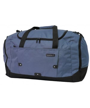 Bolsa de viaje extra grande tipo duffel para fin de semana, bolsa de mano para cabina, bolsa de viaje para deportes y gimnasio Bolsa de viaje grande tipo duffel, bolsa de fin de semana, bolsa de mano para cabina, bolsas de deporte y gimnasio Esta bolsa de viaje es la solución ideal para sortear las restricciones de vuelo. Fabricada con poliéster 600D duradero y con amplio espacio para tus pertenencias, esta bolsa está diseñada para soportar los rigores de los viajes de vacaciones. CONQUISTA LAS RESTRICCIONES DE EMBALAJE DEL AEROPUERTO: diseñada cuidadosamente para cumplir con los requisitos de la mayoría de las aerolíneas principales, lo que garantiza un viaje sin complicaciones. CORREA AJUSTABLE Y DESMONTABLE: perfecta para transportar cargas más pesadas o para la comodidad de tener las manos libres. La cremallera doble de la solapa superior ofrece un acceso rápido y sencillo. La correa se ajusta de 57 a 94 cm. 2 BOLSILLOS EXTERIORES: guarda cómodamente artículos esenciales como pasaportes, carteras, teléfonos o dinero en efectivo en estos bolsillos de fácil acceso. LIGERA Y DURADERA: hecha de poliéster 600D, esta bolsa es ligera y resistente, lo que proporciona mayor seguridad a tus pertenencias. BOLSA DE DEPORTE/GIMNASIO PERFECTA: Versátil para viajar, ideal también como bolsa de gimnasio o deportiva. Con su robusta construcción, amplio interior y bolsillos adicionales, esta bolsa está lista para cualquier aventura. DIMENSIONES Extra Grande: Alto: 35 cm | Ancho: 62 cm | Fondo: 30 cm | Peso: 0,8 kg