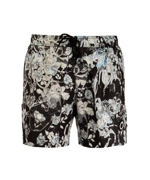 Verhoog je stijl op het strand met de strandboxershort van Trussardi, waarin comfort en design perfect in balans zijn. Ze zijn gemaakt van lichtgewicht, sneldrogende stoffen en onderscheiden zich door hun moderne snit en verfijnde details. De verfijnde patronen en veelzijdige pasvorm maken ze ideaal voor elk moment van de dag, van ontspannen onder de parasol tot genieten van een aperitief met uitzicht op zee.