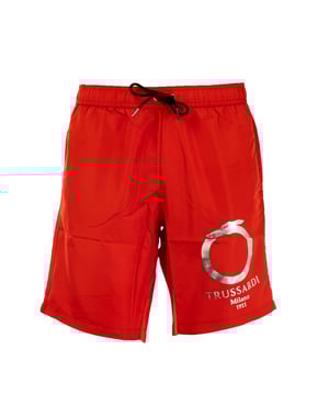 Mit den Beach Boxershorts von Trussardi, bei denen Komfort und Design in perfekter Balance zueinander stehen, wird Ihr Stil am Strand aufgewertet. Sie sind aus leichten, schnell trocknenden Stoffen gefertigt und zeichnen sich durch einen modernen Schnitt und raffinierte Details aus. Die raffinierten Muster und die vielseitige Passform machen sie ideal für jeden Moment des Tages, vom Entspannen unter dem Sonnenschirm bis zum Aperitif mit Blick aufs Meer.