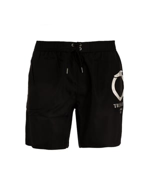 Verhoog je stijl op het strand met de strandboxershort van Trussardi, waarin comfort en design perfect in balans zijn. Ze zijn gemaakt van lichtgewicht, sneldrogende stoffen en onderscheiden zich door hun moderne snit en verfijnde details. De verfijnde patronen en veelzijdige pasvorm maken ze ideaal voor elk moment van de dag, van ontspannen onder de parasol tot genieten van een aperitief met uitzicht op zee.