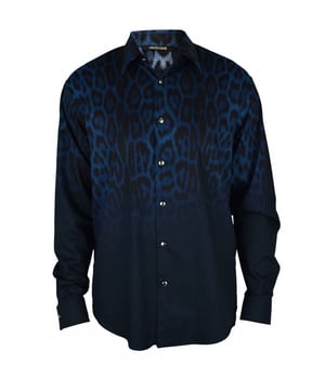 Roberto Cavalli blauw katoenen overhemd.Jaguar print met kleurverloop.Puntkraag.Lange mouwen met knoopsluiting bij de polsen.Knoopsluiting.Gemaakt in Italië.