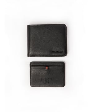 Elevate your accessory game with this stylish and essential set. The meticulously crafted ensemble includes a wallet and card holder and is the perfect addition to your collection. It could just as easily make a fantastic gift for those with style.