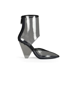 Balmain transparante enkellaarzen in zwart leer en PVC.Transparante hak met Balmain-gravure op de achterkant.Ritssluiting aan de achterkant.Puntpuntige neus van de laars.Zwarte leren zool.Made in Italy.