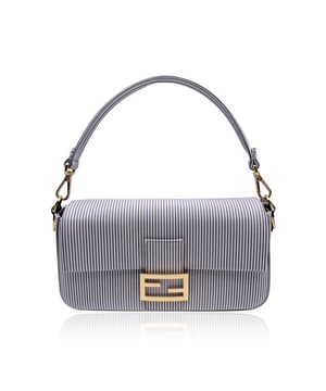 VINTAGE, RRP AS NEW
This beautiful Bag will come with a Certificate of ity provided by Entrupy, The certificate will be provided at no further cost.  Gorgeous FENDI 'Bretagna Baguette' bag in striped cotton in grey and white with black leather trim . A simple and iconic bag, with a sleek and recognizable design. It features flap with magnetic button closure and gold metal FF - FENDI logo on the front. Fabric lining with 1 side zip pocket inside. Removable shoulder strap and removable handle. 'Baguette - Fendi - Made in Italy' tag inside. Serial number and RFID label inside. Condition Rating: A - EXCELLENTCondition Details: Gently used. Please check the photos carefully and ask if you need to know more details or if you have any doubts.Measurements (cm):Depth: 6.4Height: 14.0Length: 26.7Other Details: Dustbag? YesKeys? NoBox? No Measurments:  width: 64 mm length: 267 mm height: 140 mm
