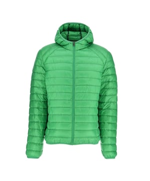 Heren JOTT Nico lichtgewicht donsjack in groen.Het heren donsjack NICO wordt geleverd met een capuchon die het hoofd volledig bedekt. De veren en dons voering van de jas houden je warm, comfortabel en modieus dit seizoen.- Hoofdstof: 100% Polyamide.  Voering: 100% Polyamide.  Vulling: 90% dons 10% veren.- Ref: PF22MDOW01-241