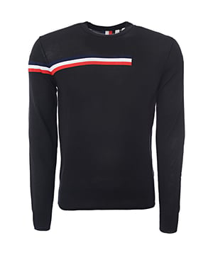 Stay cozy and stylish with the Rossignol Men's Black Diago Knit RN Sweater. This sophisticated black sweater is crafted from high-quality knit fabric, offering a smooth and comfortable fit that’s perfect for both outdoor activities and casual outings. The classic design features subtle ribbed details along the cuffs and hem, adding texture and refinement to the overall look. The minimalistic, modern style is complemented by Rossignol's discreet logo, giving it a touch of brand recognition without overwhelming the design. Whether you're layering it under a jacket or wearing it solo, this sweater is versatile enough to pair with jeans or chinos for a smart-casual vibe.

Classic black color for easy pairing with any wardrobe

High-quality knit fabric for warmth and comfort

Ribbed detailing at cuffs and hem for a refined touch

Subtle branding for a modern, understated look

Ideal for layering or wearing alone in cooler weather

The Rossignol Men's Black Diago Knit RN Sweater is a stylish and functional addition to any wardrobe, offering versatility and warmth for the modern man.