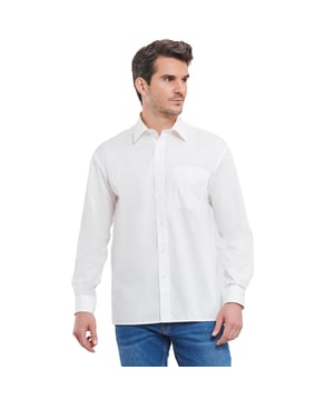 100% Baumwolle. Gewebetechnik: langlebig. Gewebe: Popelin. Design: Unifarben. Knopfverschluss. Verstellbare Manschette, Rückenpasse, Doppelte Falznähte, Pflegeleicht, Selbstgefärbte Knöpfe, Seite Bundfalten, Gerader Saum, Zwei Falten. GSM (Gramm pro Quadratmeter): 120. Taschenart: 1 Brusttasche. Nachhaltigkeit: Amfori-Freigabe, Better Cotton Initiative, BSCI, Verein für faire Arbeit, Oeko-Tex Standard 100 zertifiziert, WRAP Zertifikat. Klassisch, Stäbchenhalsband. Bündchen: Doppelknopf, Stulpe, Abgerundet. Langärmlig. S: 96,52 cm. M: 102 cm. L: 107 cm. XL: 112 cm. XXL: 116,84 cm. 3XL: 121,92 cm. 4XL: 127 cm.