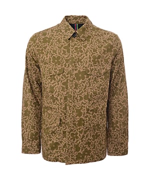 Upgrade your outerwear collection with the Paul Smith Men's Field Jacket in a versatile green shade. Crafted from 100% cotton, this jacket offers a perfect balance of durability and breathability, ensuring comfort across seasons. Designed with a classic field jacket silhouette, it features functional pockets, a button-up closure, and stylish details that reflect Paul Smith’s signature blend of practicality and modern flair. Whether you're heading out for an adventure or simply layering for a casual day out, this jacket provides both style and functionality.