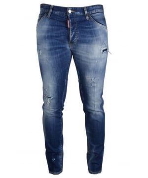 Cool Guy Jean Dsquared2 azul con efecto desgastado.Cinco bolsillos.Efecto rasgado.Logotipo y escritura en la parte trasera sobre un parche rojo.Cierre con botones.Efecto de desgaste.98% Algodón, 2% Elastano.Made in Italy.