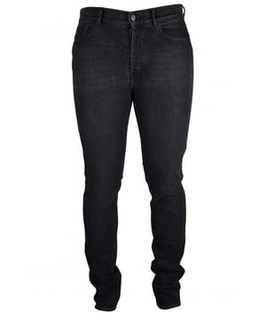 Vaqueros negros de algodón elástico de Givenchy.Etiqueta de cuero negro en la parte trasera.Logotipo blanco en el bolsillo trasero.Trabillas para el cinturón.Ajuste delgado.Material: 98% algodón, 2% elastano.Made in Italy.