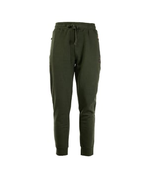 Herren-Sporthose der Marke Scuola Nautica Italiana, hergestellt aus hochwertigen Stoffen, die Komfort und Bewegungsfreiheit garantieren. Sie sind ideal für die Freizeit oder körperliche Aktivitäten und zeichnen sich durch ein modernes Design und feine Details wie funktionelle Taschen und elegante Oberflächen aus, die vom italienischen Nautikstil inspiriert sind. Perfekt für alle, die praktisch sein wollen, ohne auf Stil zu verzichten.