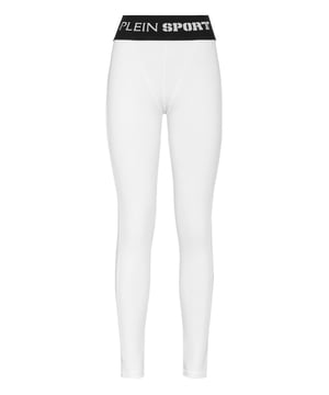 Entrena duro con estilo. Por eso hemos diseñado estos leggings con... detalles emocionantes.   Máxima comodidad y licra de alto brillo de secado rápido.   Las puntadas overlock se utilizan para realzar la forma y crear un efecto push-up   Cintura elástica con tejido jacquard Brand.