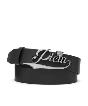 Leren riem. Metalen gesp met het iconische opschrift van het merk. Leren voering. Hoogte: 4 cm.
