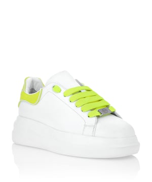 Elegant uniqueness for your free time with these leather lo-top sneakers. Check out the details.   Nappa upper   Contrasting leather collar   Lacing matching with the collar   Moulded outsole    Inner lining and removable insole