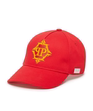 Anime su look con la gorra de béisbol decorada con el símbolo icónico de la marca. Más información.   Sarga de algodón   Hexágono PP bordado en la parte delantera   Letras de estilo gótico bordadas en la parte inferior de la visera   Correa de velcro ajustable   Costuras interiores cubiertas con cinta jacquard con logotipo