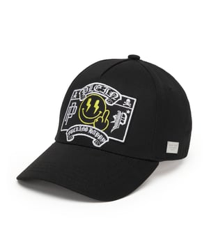 Elevate your outfit with the baseball cap featuring the Brand iconic lettering. Find out more.   Cotton twill   Embroidered patch sewn on the peak   Embroidery under the visor   Adjustable velcro strap on the back