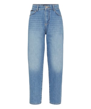 Stil und Leichtigkeit mit dieser 5-Pocket-Hose aus Stone Washed Denim in Basic-Passform. Erfahren Sie mehr.                                                                Stone washed Denim PP-Sechseck auf einem auf der rechten Gesäßtasche aufgenähten Aufnäher aus Saffianleder   Einzelner Metallknopf   Passform: Mom