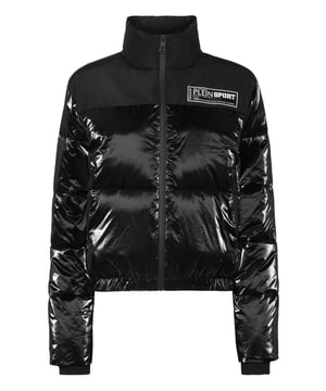 Check out this padded and insulating bomber jacket suited for before and after your training sessions. Warm, light and optimal protection.   Glossy, padded and quilted nylon    Matte nylon insert   Logoed, rubberized label sewn at left chest   Waterproof zip fastener    Slit pockets with zip   Cuffs with inner elastic   Inner lining   Synthetic insulation