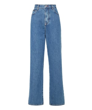 Stone washed denim 5 pocket broek met een badge met logo op de rechter achterzak. Enkele metalen knoopsluiting. Pasvorm: Los.
