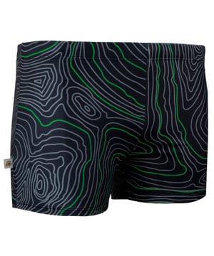 GUGGEN MOUNTAIN heren boxer zwembroek – sportief, comfortabel, modern

Met de boxerzwembroek van GUGGEN MOUNTAIN bent u perfect uitgerust voor uw volgende duik in het koele water. Deze nauwsluitende zwemshorts overtuigen door hun optimale pasvorm, hoog draagcomfort en sportieve, moderne design – ideaal voor zwemmers, surfers en alle actieve mannen.

Gemaakt van 85% polyester en 15% elastaan, biedt het de perfecte balans tussen flexibiliteit, duurzaamheid en ademend vermogen. Het polyester binnenmateriaal zorgt voor een aangenaam gevoel op de huid, ook bij langdurig dragen. Dankzij de elastische afwerking zit de zwemshort als een tweede huid, zonder te knellen – voor maximale bewegingsvrijheid in het water.

Het tijdloze en toch trendy design van het merk GUGGEN MOUNTAIN onderstreept uw ​​actieve levensstijl en maakt deze zwemshorts de perfecte metgezel voor het zwembad, het strand en sportieve activiteiten.

Materiaal:
Buitenmateriaal: 85% polyester, 15% elastaan
Binnenmateriaal: Polyester
Wasvoorschriften: Machinewas op 30 °C
