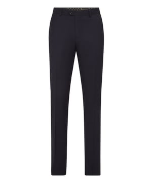 Los pantalones de corte clásico son un imprescindible que todo armario masculino debería tener. Le sugerimos estos pantalones de franela con parte delantera plana. Descubra sus características.  Tejido de franela  Botón único de cuerno  Bolsillos con aberturas