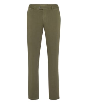 Elegantes y versátiles, estos pantalones chinos de Philipp Plein están pensados para pasar de salidas informales a looks elevados con facilidad. Combínalos con una camisa fresca o una camiseta gráfica para un estilo sin esfuerzo.   El corte chino entallado ofrece una silueta limpia y moderna.   La mezcla de algodón elástico ofrece comodidad y flexibilidad   Diseño minimalista con sutiles detalles de lujo   Estructura ligera ideal para vestir a capas durante todo el año   Un básico de armario con un toque refinado