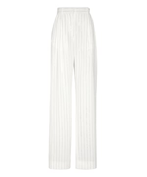 con cristales  Si le va el look glam, le sugerimos estos pantalones de noche de cady. Descubra los cuidados detalles.   Cady mezcla de rayón a rayas con aplicaciones de strass.   Dos pliegues añaden volumen a la prenda   Cintura con cierre oculto   Dos bolsillos con aberturas   Ajuste: Palazzo High Rise