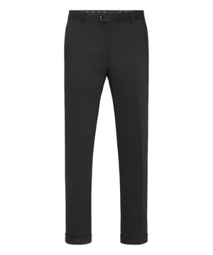 Los pantalones de corte clásico son un imprescindible que todo armario masculino debería tener. Le recomendamos este modelo de mezcla de lino. Descubra todas sus características.   Tejido de lino y lana   Cintura con cierre de botones   Bolsillos con aberturas
