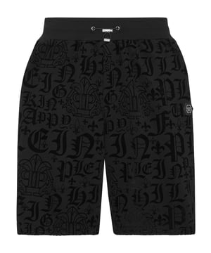 Style is a note of personality. Check out these cotton fleece shorts featuring an original pattern.    Soft blend cotton fleece   Flocked lettering print throughout   Rib knit, elasticated waistband with drawstring    Slit pockets on the front   PP Hexagon on a saffian leather badge sewn on the front, left side