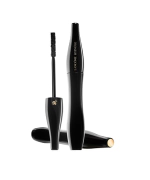 Entfalte deine hypnotisierende Kraft! Die Mascara für Volumen nach Maß zaubert bis zu 6 mal mehr Volumen. Adieu faux pas! Mit dieser Mascara werden die Wimpern perfekt getrennt, ohne zu verklumpen und ohne zu verschmieren. Die einzigartige, von der Haarpflege übertragene Technologie schützt die Haarfasern und verbessert die Struktur der Wimpern, sodass diese gesund und gleichmäßig aussehen, für ein ebenmäßiges Make-up.