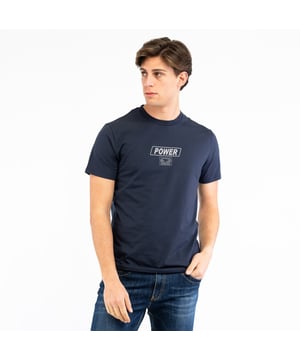 Ontdek een dynamische en verfijnde look met BIKKEMBERGS T-shirts: zacht aanvoelend, met een veelzijdige snit en een onmiskenbaar karakter.