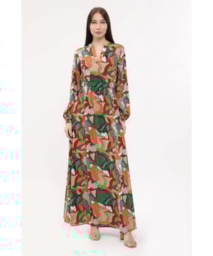 Die sorgfältig gestaltete Openwear-Kollektion von Homestore wurde entwickelt, um Ihren modernen und eleganten Stil bestmöglich zu unterstreichen. Unsere Produkte verbinden Raffinesse mit Komfort und bestehen aus hochwertigen Stoffen, die sich ideal für den Alltag oder besondere Anlässe eignen. Mit ihrer atmungsaktiven und leichten Struktur sind diese Designs für jede Jahreszeit geeignet und bieten vielseitige Styling-Möglichkeiten, wodurch sie zu einem unverzichtbaren Bestandteil Ihrer Garderobe werden.

Homestore verleiht der Modewelt mit seiner Liebe zum Detail und zeitlosen Designs eine einzigartige Note. Unsere Produkte sind mit eleganten Schnitten, modernen Linien und Langlebigkeit gefertigt, um den Stil jeder Frau perfekt zu ergänzen. Von klassisch bis modern bieten diese Stücke Komfort und Ästhetik in einem.