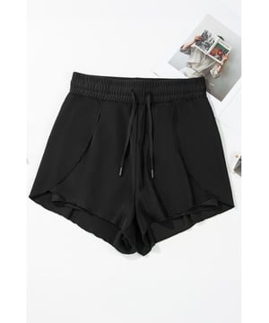 High waist design provides support and comfort
  Built
  in lined shorts for coverage and confidence
  Harmonious color block visual effect
  Versatile and pairs well with any swim top
Material: 82% Polyamide 18% Elastane
