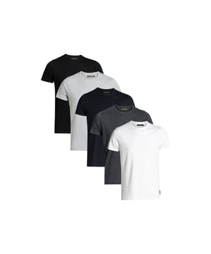 This five pack of French Connection t-shirts are wardrobe staples. Featuring a small embossed French Connection logo on the chest and a classic crew neck shape. The t-shirts are made from a cotton blend fabric to ensure comfortable wear. This pack contains five t-shirts in black, light grey, navy, charcoal and white.