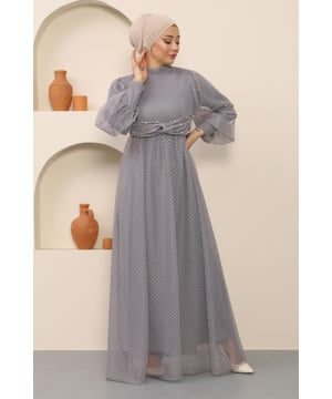Stoffmerkmal: Hergestellt aus Tüllstoff.Produktmerkmal: Neues Hijab-Modemodell der Saison. Gefüttert. Mit Reißverschluss auf der Rückseite für einfaches Anziehen. Verfügt über geraffte Ärmel und einen Taillenbund mit Schleifen- und Perlenverzierungen. Aufgrund von Konzeptfotoshootings kann es leichte Farbabweichungen beim Produkt geben. Das Model trägt Größe 38. Größe 38 Abendkle