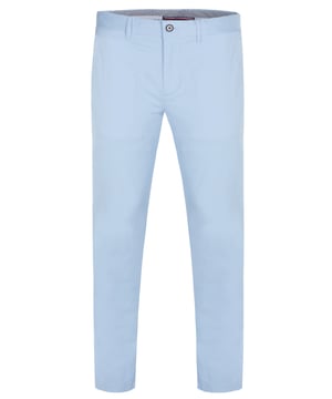 96% algodón, 4% elastano; pantalones Tommy Hilfiger; Modelo: MW0MW26619 .C1O; fabricados con alta calidad; mezcla de algodón suave, elástico; 50% algodón reciclado; dos bolsillos laterales en el frente, 2 bolsillos traseros con botones; Cierre: botón, cremallera; trabillas para el cinturón; detalles del logo de Tommy Hilfiger.